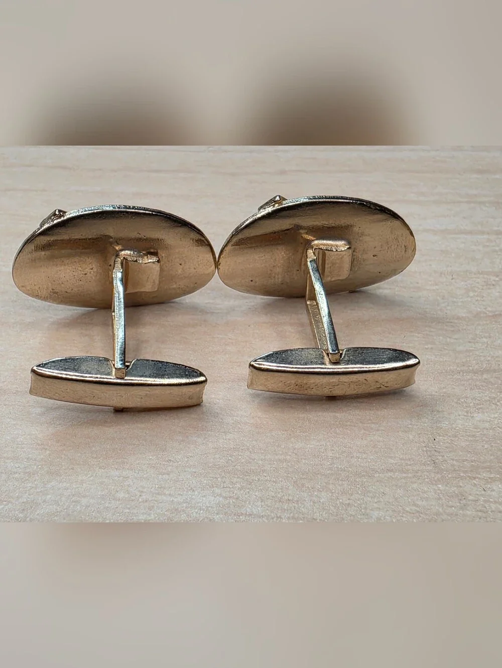 Vintage Gold Tone Oval Textured Cufflinks Mid Century Modern Geometric